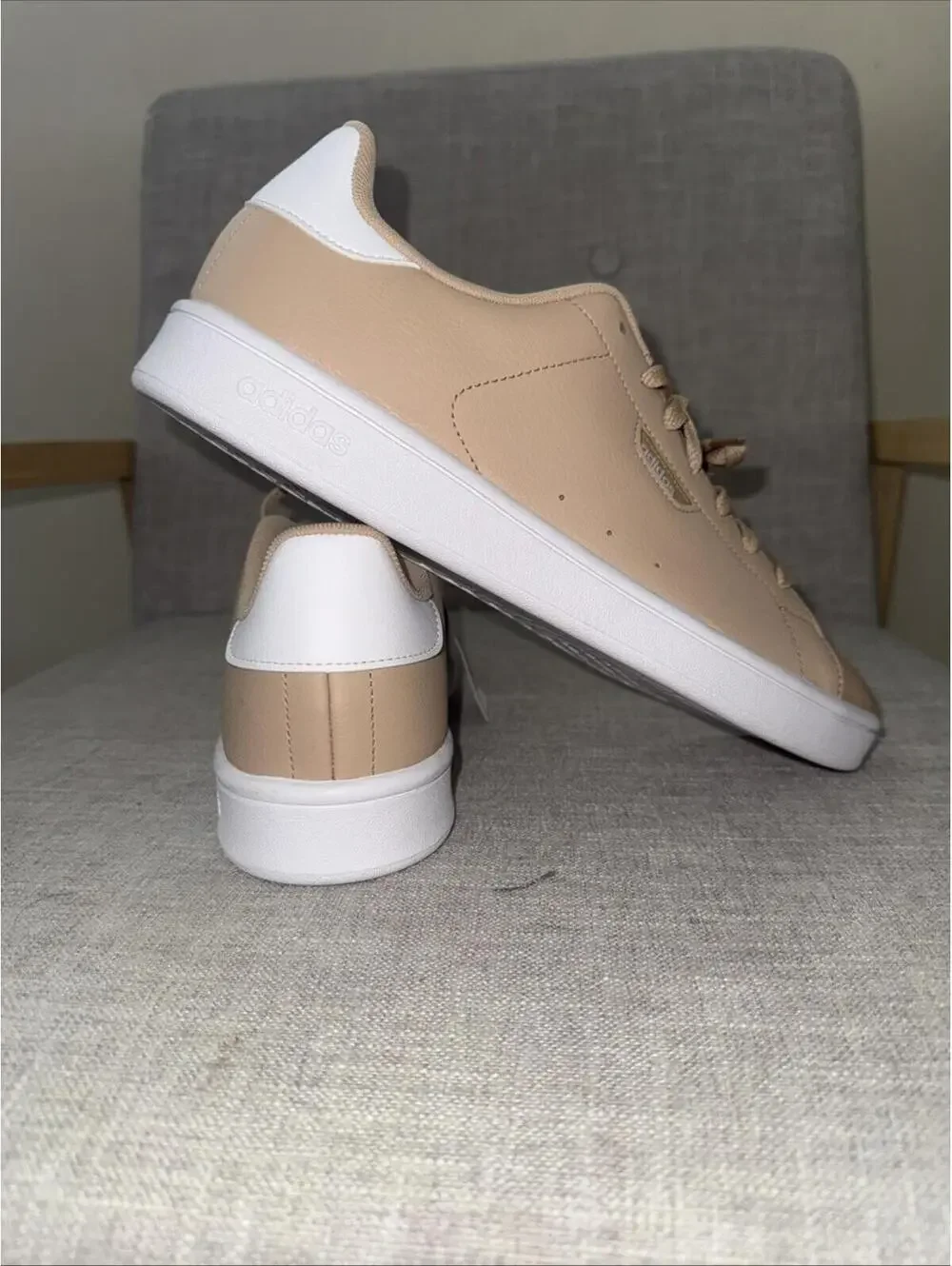 adidas men advantage